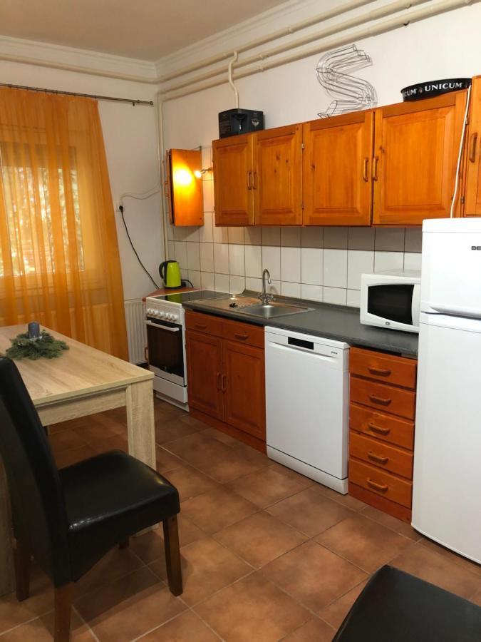 A-Bb-Lak Apartamento Hajdúszoboszló Exterior foto